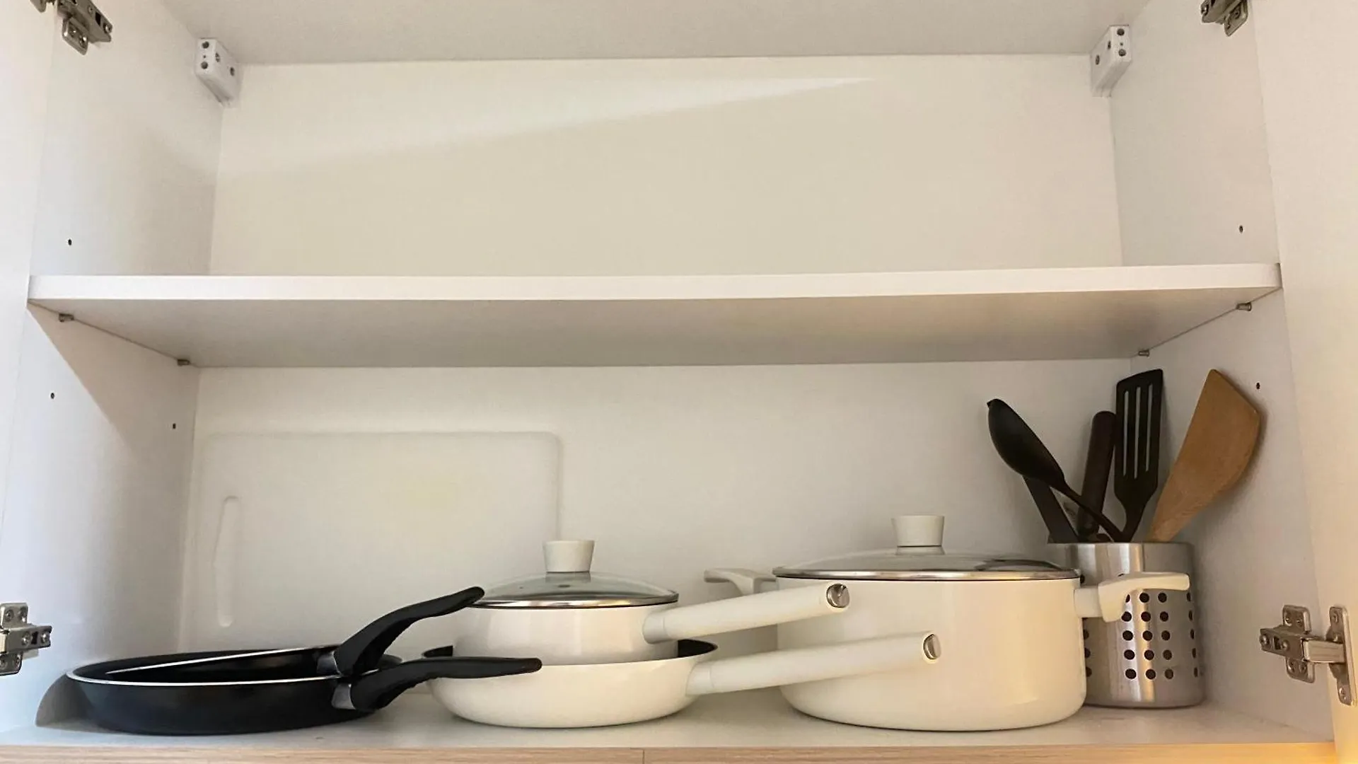 Apartment Cozy 1 Bedroom By Ore Staycation-Shore 1 Residences Manila